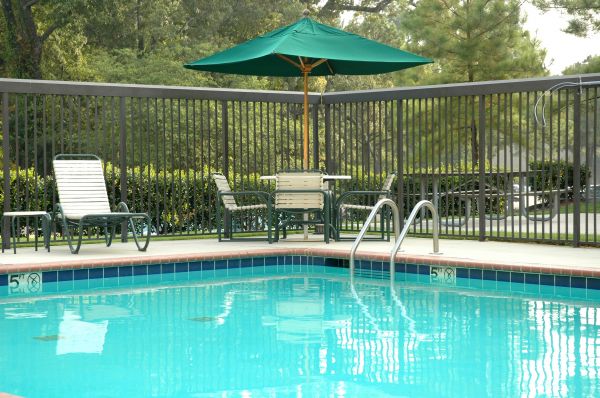 Safety Pool Fence Installation